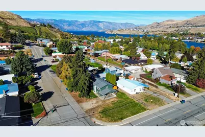 227 E Franklin, Chelan, WA 98816 - Photo 27