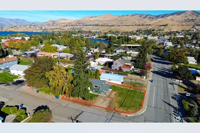 227 E Franklin, Chelan, WA 98816 - Photo 3