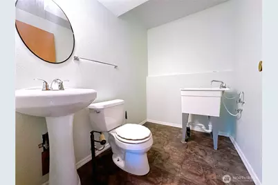 227 E Franklin, Chelan, WA 98816 - Photo 19