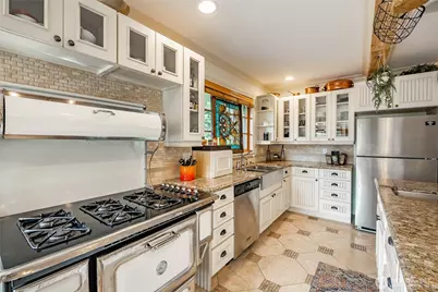 915 Front Street, Lynden, WA 98264 - Photo 15