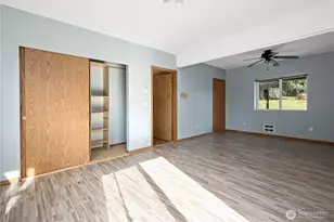 1271 Rickover Dr, Coupeville, WA 98239 - Photo 29