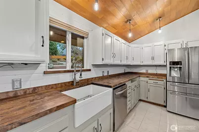 12509 Patricia Lane, Burlington, WA 98233 - Photo 15