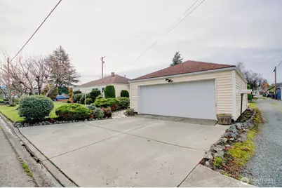 1102 17th Street, Anacortes, WA 98221 - Photo 13