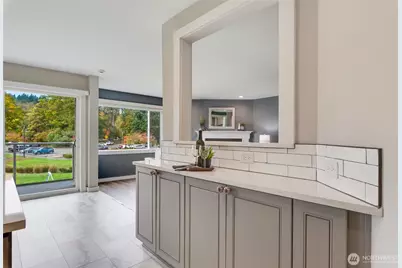 9715 NE Juanita Drive #206B, Kirkland, WA 98034 - Photo 11