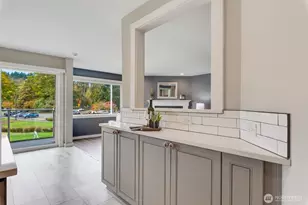 9715 NE Juanita Dr, Kirkland, WA 98034 - Photo 11