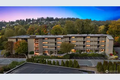 9715 NE Juanita Drive #206B, Kirkland, WA 98034 - Photo 3