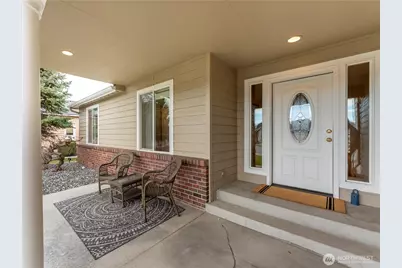 39 S Mandolin Avenue, East Wenatchee, WA 98802 - Photo 5