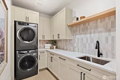 4103 43rd Avenue NE, Seattle, WA 98105 - Photo 23