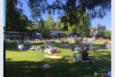 4103 43rd Avenue NE, Seattle, WA 98105 - Photo 5