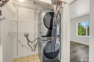 710 240th Way SE, Sammamish, WA 98074 - Photo 17