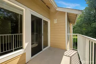 710 240th Way SE, Sammamish, WA 98074 - Photo 19