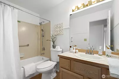 1910 W Casino Road #213, Everett, WA 98204 - Photo 17