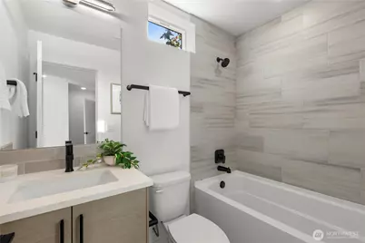 6540 A Latona Avenue NE, Seattle, WA 98115 - Photo 21