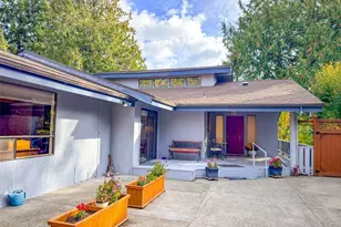 291 Pioneer Dr, Port Ludlow, WA 98365 - Photo 3