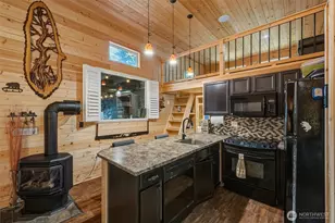 1015 Maple Ln, Sumas, WA 98295 - Photo 5