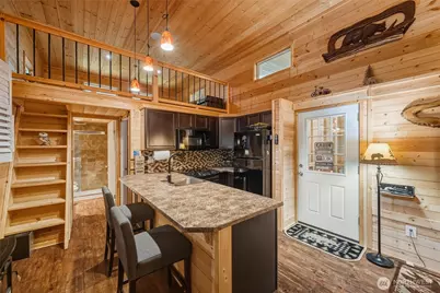 1015 Maple Lane, Sumas, WA 98295 - Photo 3