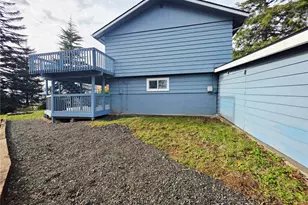 115 Beacon Hill Dr, Hoquiam, WA 98550 - Photo 11