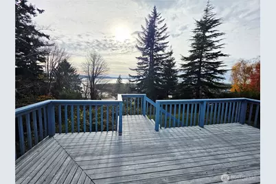 115 Beacon Hill Drive, Hoquiam, WA 98550 - Photo 3