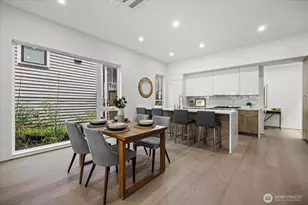 1114 26th Ave, Seattle, WA 98122 - Photo 9