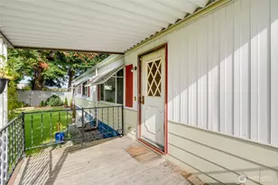 920 Maple Ln, Sedro Woolley, WA 98284 - Photo 7