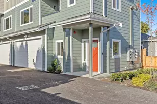 215 Corrin Ave NW, Orting, WA 98360 - Photo 3