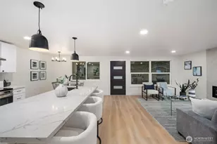 10459 NE 142nd St, Kirkland, WA 98034 - Photo 11