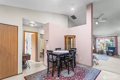 3330 18th Street Pl SW, Puyallup, WA 98373 - Photo 9