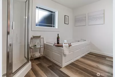 9044 15th Avenue NW, Seattle, WA 98117 - Photo 21