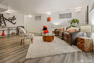 9044 15th Avenue NW, Seattle, WA 98117 - Photo 27