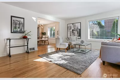 9044 15th Avenue NW, Seattle, WA 98117 - Photo 5