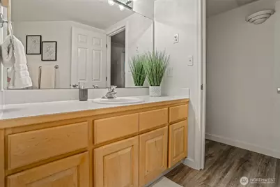 9044 15th Avenue NW, Seattle, WA 98117 - Photo 33