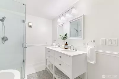 13761 30th Avenue NE, Seattle, WA 98125 - Photo 15