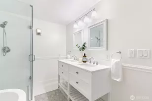 13761 30th Ave NE, Seattle, WA 98125 - Photo 15