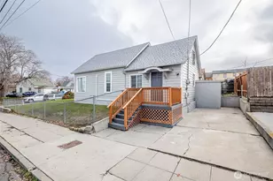 246 N Delaware Ave, Wenatchee, WA 98801 - Photo 3