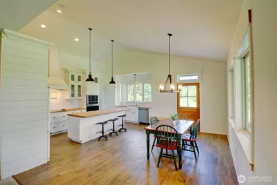 19011 Wildrose Lane, Burlington, WA 98233 - Photo 13