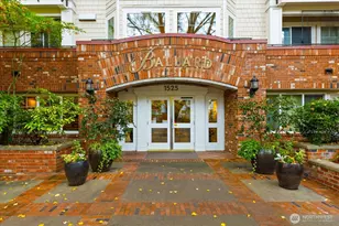 1525 NW 57th St, Seattle, WA 98107 - Photo 3