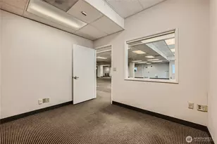 4220 Aurora Ave N, Seattle, WA 98103 - Photo 3