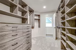 11014 Dayton Ave N, Seattle, WA 98133 - Photo 23
