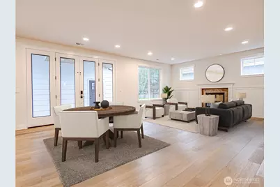 11014 Dayton Avenue N, Seattle, WA 98133 - Photo 5