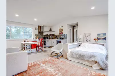 11014 Dayton Avenue N, Seattle, WA 98133 - Photo 29