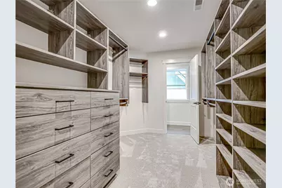 11014 Dayton Avenue N, Seattle, WA 98133 - Photo 23