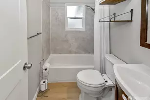 419 S 58th St, Tacoma, WA 98408 - Photo 17