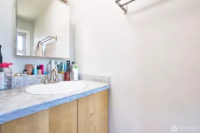 812 N 42nd Street #301, Seattle, WA 98103 - Photo 15