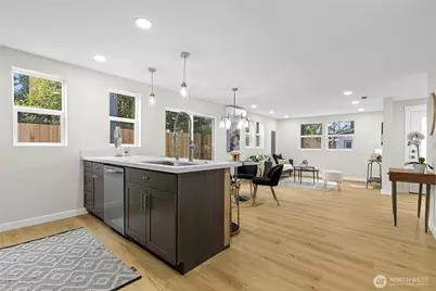 1401 N 137th Street, Seattle, WA 98133 - Photo 11