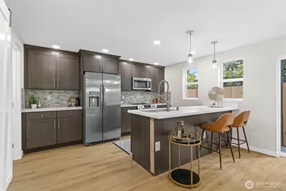 1401 N 137th Street, Seattle, WA 98133 - Photo 9