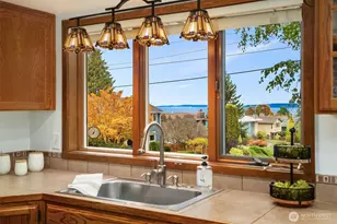 637 Elm Pl, Edmonds, WA 98020 - Photo 15