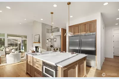 12929 NE 112th Street, Kirkland, WA 98033 - Photo 15