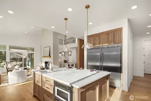 12929 NE 112th St, Kirkland, WA 98033 - Photo 15