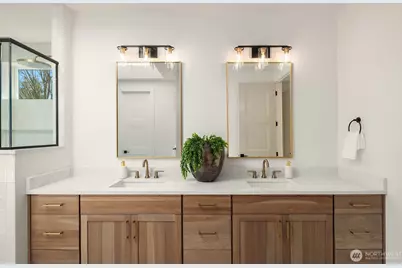 12929 NE 112th Street, Kirkland, WA 98033 - Photo 23