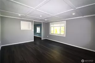 401 37th Street SE, Auburn, WA 98002 - Photo 5